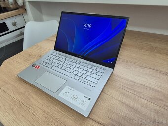 Asus Vivobook 14 /AMD Ryzen 3-3200U/8GB RAM/FHD/256GB SSD/Ba - 2