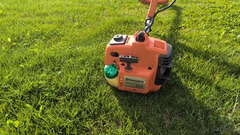 Krovinorez Husqvarna - 2