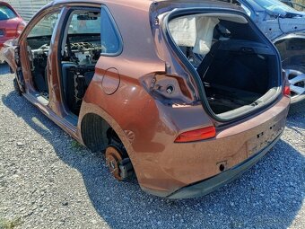HYUNDAI í30 2017 - 2