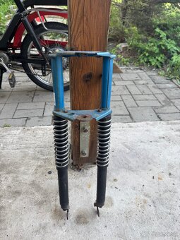 Babetta 210 predná vidlica - 2