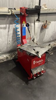 Vyzuvacka pneumatik Redats M-111 - 2