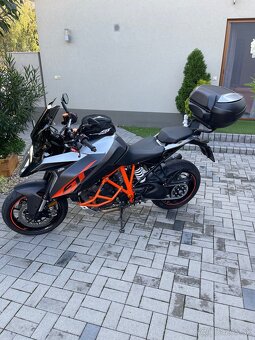 KTM 1290 Super Duke GT - 2