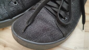 Predám barefoot tenisky Anatomic veľ. 39 (skôr 38) - 2