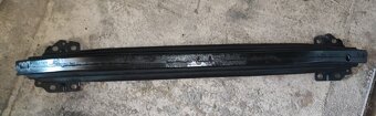 Fiat Stilo 1.9 JTD výstuha predného nárazníka - 2