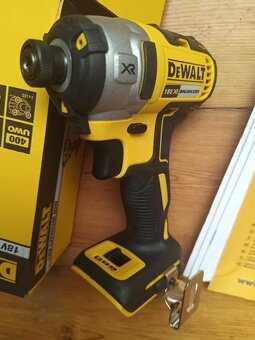 Nový Dewalt DCF887 Rázový utahovák - 2