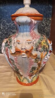 Porcelánová váza - 2