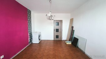 3 IZBOVÝ BYT S BALKÓNOM LUČENEC - PREDAJ - 2