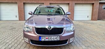 Škoda Superb Combi 2.0 Tdi 125kw 2012 DSG F1 Elegance Full - 2