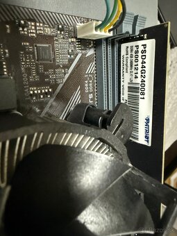 Základná doska s procesorom a RAM - 2