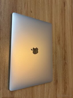 Apple MacBook Pro 13” 2020 - 2