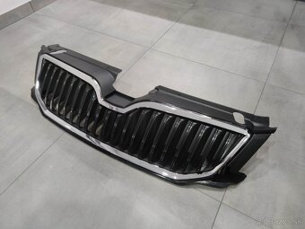Predna maska Skoda OCTAVIA III - 2