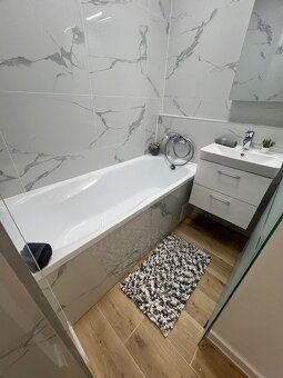 3 izb. byt, OŽVOLDÍKOVA ul., zrekonštr. podľa Vašich predstá - 2