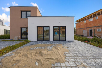 BOSEN | 4 izbové rodinné domy-projekt Slnečné záhrady Hubice - 2