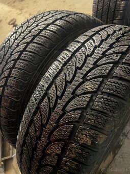 Zimne pneu 245/65 R17 - 2