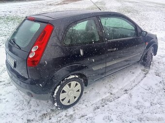Ford fiesta - 2