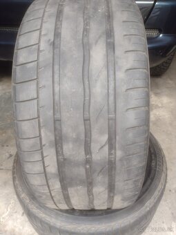 Predám dve letné pneu Bridgestone 275/40R18 - 2