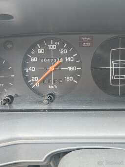 Subaru 1800 4wd Benzín pick up r.v 1987 - 2