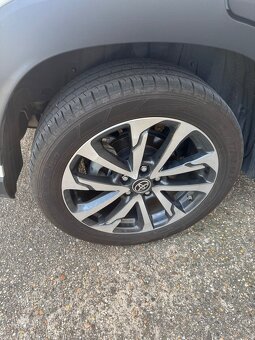 Toyota Corolla Cross 2,0 STYLE - 2