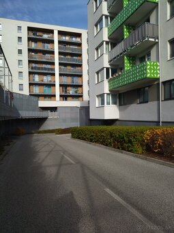 Garážové státie, Bratislava, Pri Hrubej Lúke - 2