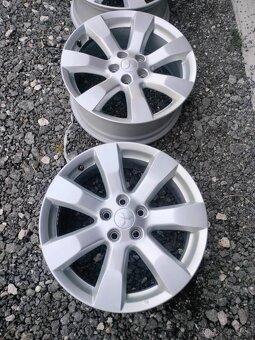 4ks alu disky orig. Mitshubishi 5x114,3 R18 - 2
