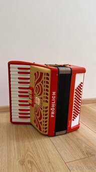 Akordeón 60bas + ruksak pre ZUŠ (BA-TN-PU-ZA) - 2