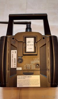 Vysielač Walkera Wk-2401 - 2