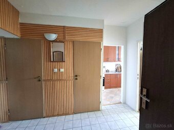 Na predaj: 3-izbový byt s loggiou – Záturčie - 2