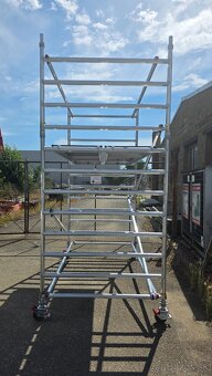 Predaj a prenájom pojazdného lešenia - 2