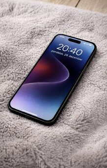 Apple iPhone 16 Pro 256GB, Čierny titán - 2