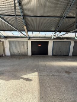 Predam garaz na ulici Eisnerova 33 Devinska Nova Ves - 2