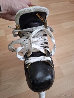 Chlapčenské korčule Bauer 36,5 - 2