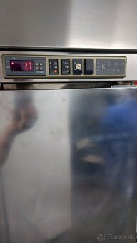 Nerezová priemyselná mraznička Zanussi - 2