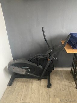 Predám elipticky trenažér - 2