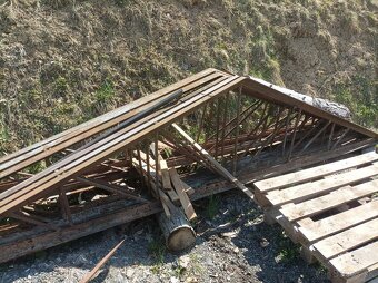 Strešné áčka - 2