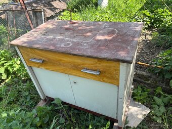 Retro umyvaci stol - 2