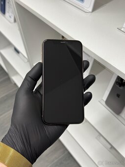 ZÁRUKA 2 ROKY / Apple iPhone 11 Pro 64GB Gold, 100% - 2