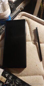 Predam samsung a galaxi note 8 - 2