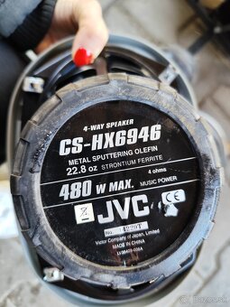 JVC reproduktory - 2