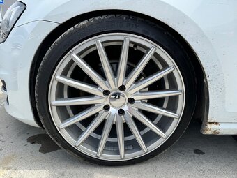 Vossen 5x112 R19 s pneu - 2