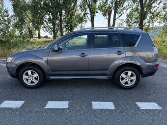 Mitsubishi Outlander 2.0D 7-miest 103KW 4x4 - 2