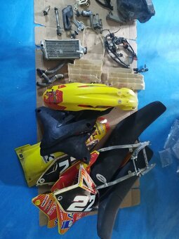 Suzuki RMZ 250 motocross 2006 dily - 2