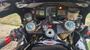 Aprilia rsv 1000r ohlins - 2