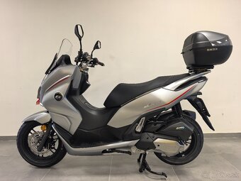 QJ MOTOR MTX 125 - 2