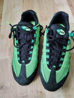 Nike topanky vo veľkosti EUR 41 - 2