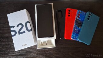 Samsung Galaxy S20 FE - 2