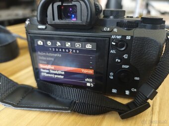 Sony A7 II – Full Frame – TOP stav ako nový...
- 2