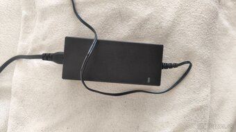 Nabíjačka na kolobežku Flypower - 2