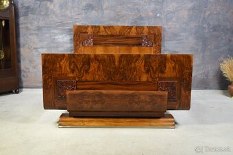 POSTEL Z ORECHOVÉHO DREVA ART DECO - 2