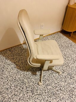 MULLFJÄLLET Konferenčná stolička s kolieskami, Naggen béžová - 2