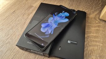 Samsung galaxy Z flip 4 256gb, čierny - 2